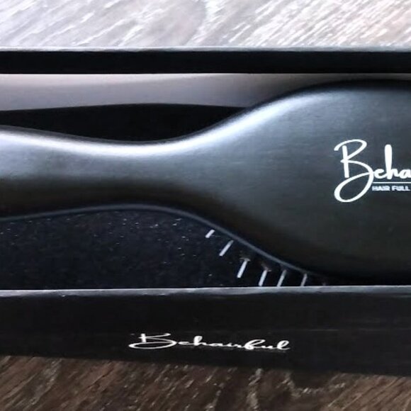 Behairful  Professional Detangler Brush - Picture 5 of 6